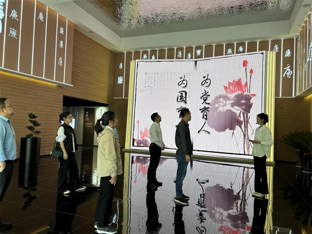 图片11.jpg 图片11.jpg