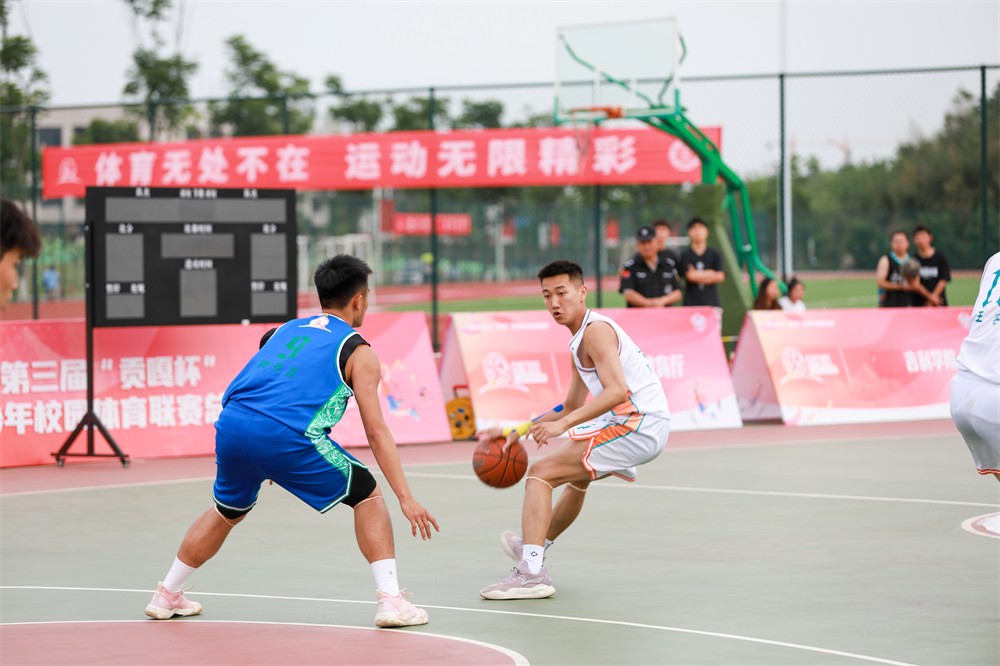 吉利学院vs西南交通大学1.jpg