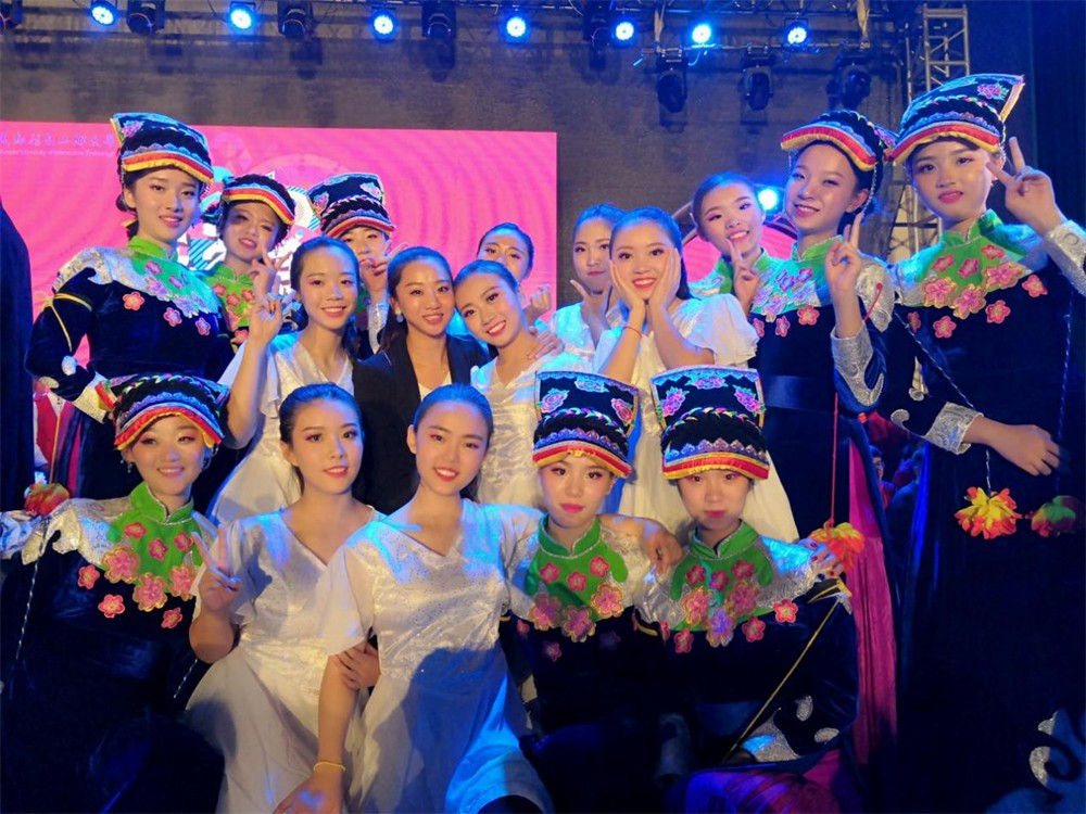 图片6.jpg 图片6.jpg