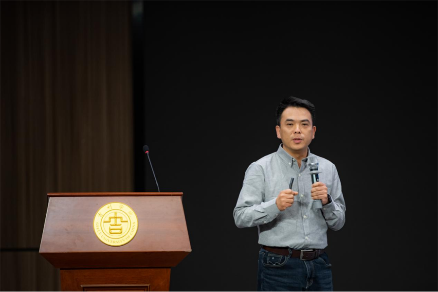 学术与产业的对话2024脑科学与汽车智能座舱学术论坛在吉利学院举行751.png