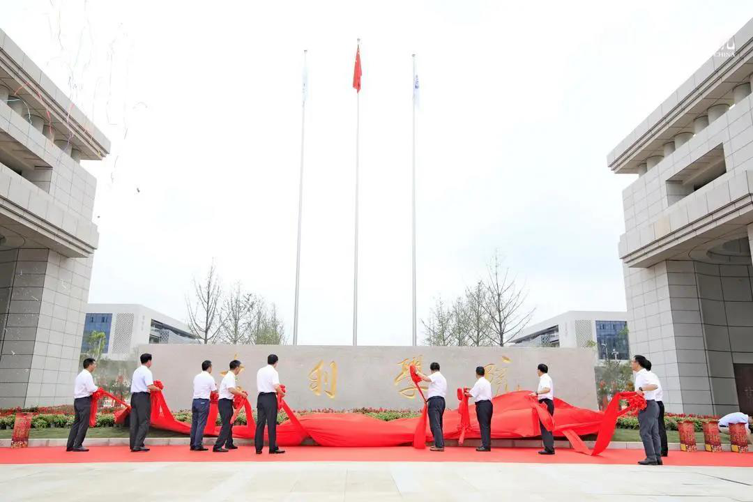 20200727161052250248.png 20200727161052250248.png