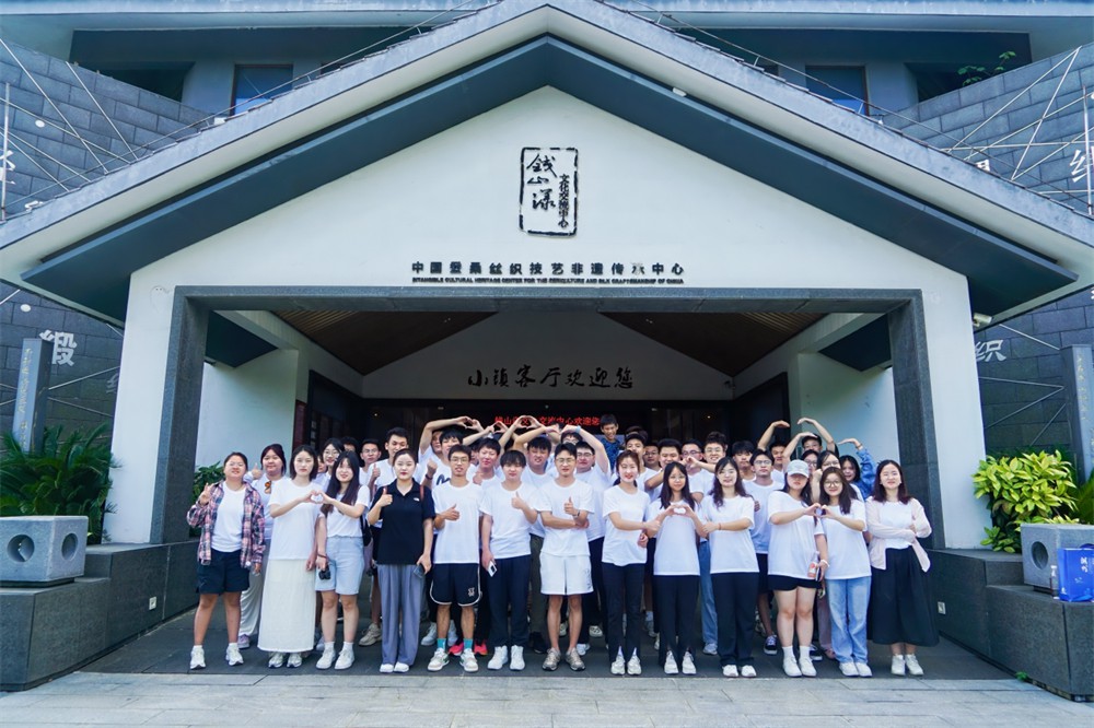 图片4.jpg 图片4.jpg